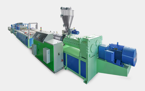 PVC木塑發(fā)泡板材生產線